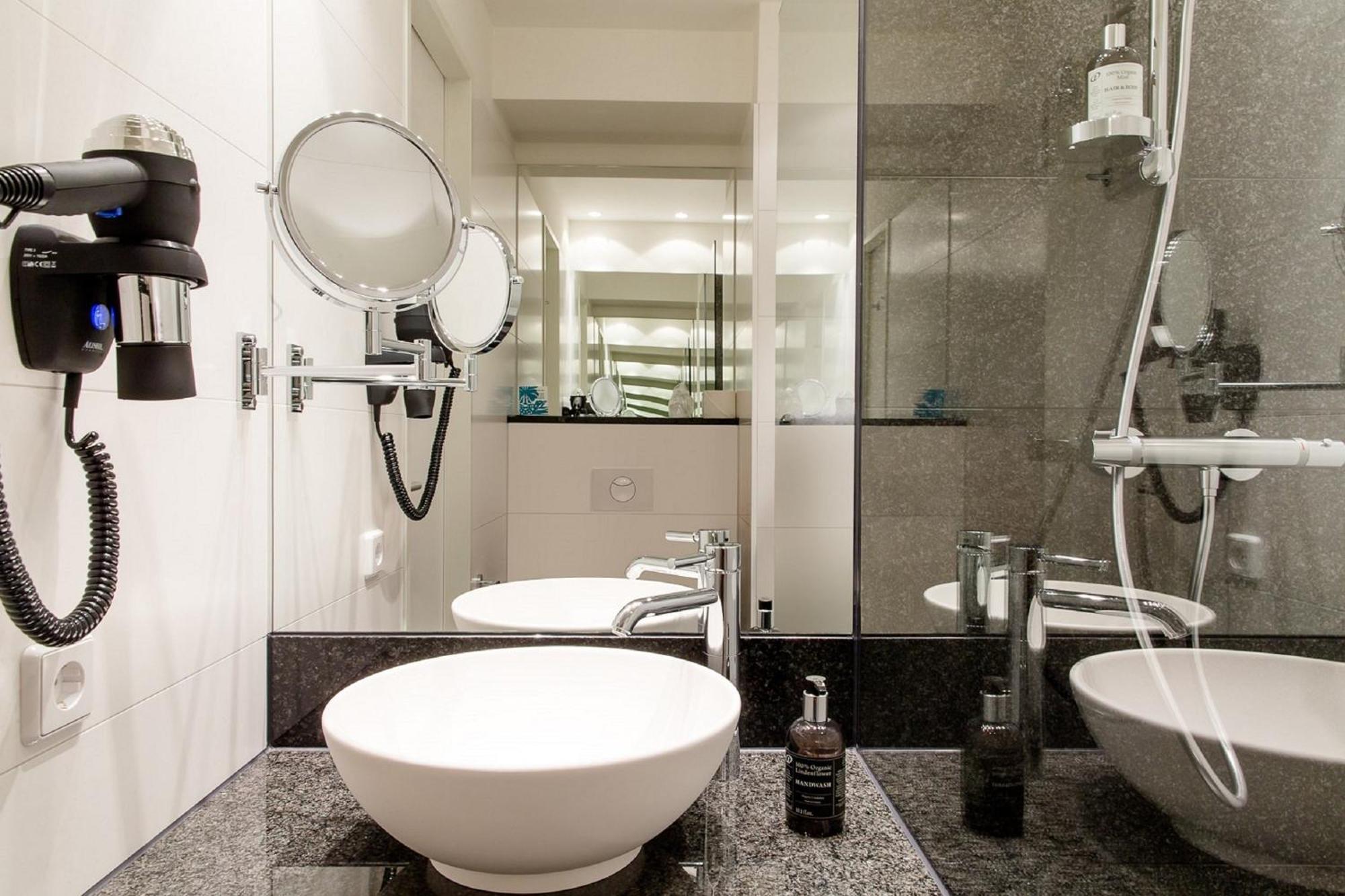 Motel One Akwizgran Zewnętrze zdjęcie